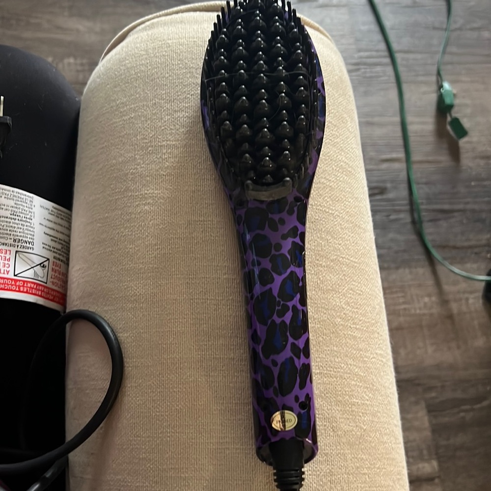 Heat brush